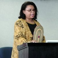[Photo 3: Agnes Henderson]