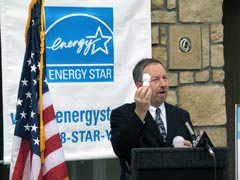 [Photo 2: John Askew]