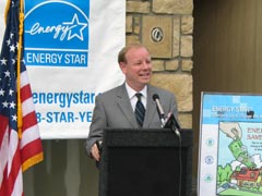 [Photo 3: Joe Reardon]