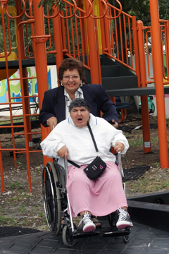 [Photo: Nubia Caballero with daughter Dinora]