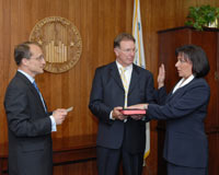 [Photo: Susan Peppler being sworn in by Secretary Preston]