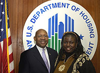 [Photo: HUD Secretary Alphonso Jackson with Ayyisha Turner]